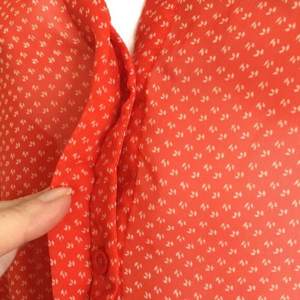 Old Navy Women's Size Sp Red/Beige Sheer Floral Geo. Hi-Lo Long Sleeved Blouse - Picture 3 of 10